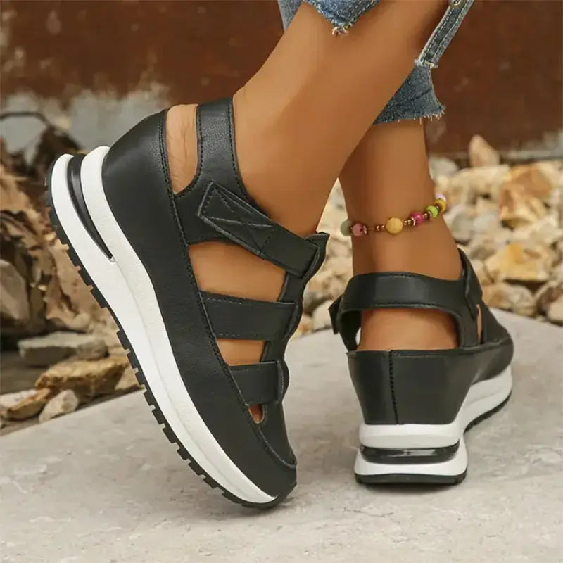 Black#Black_2