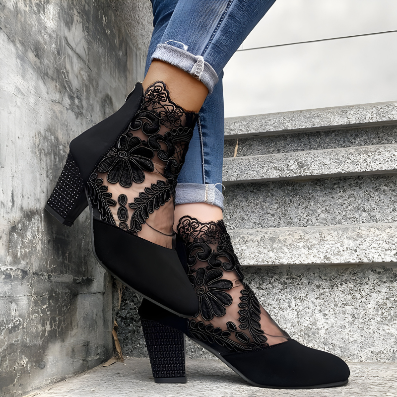Black#Black_2