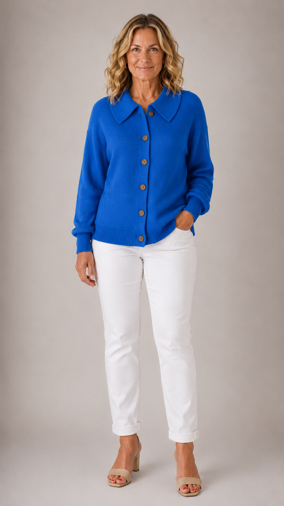 Donna | Classic Collared Knit Cardigan