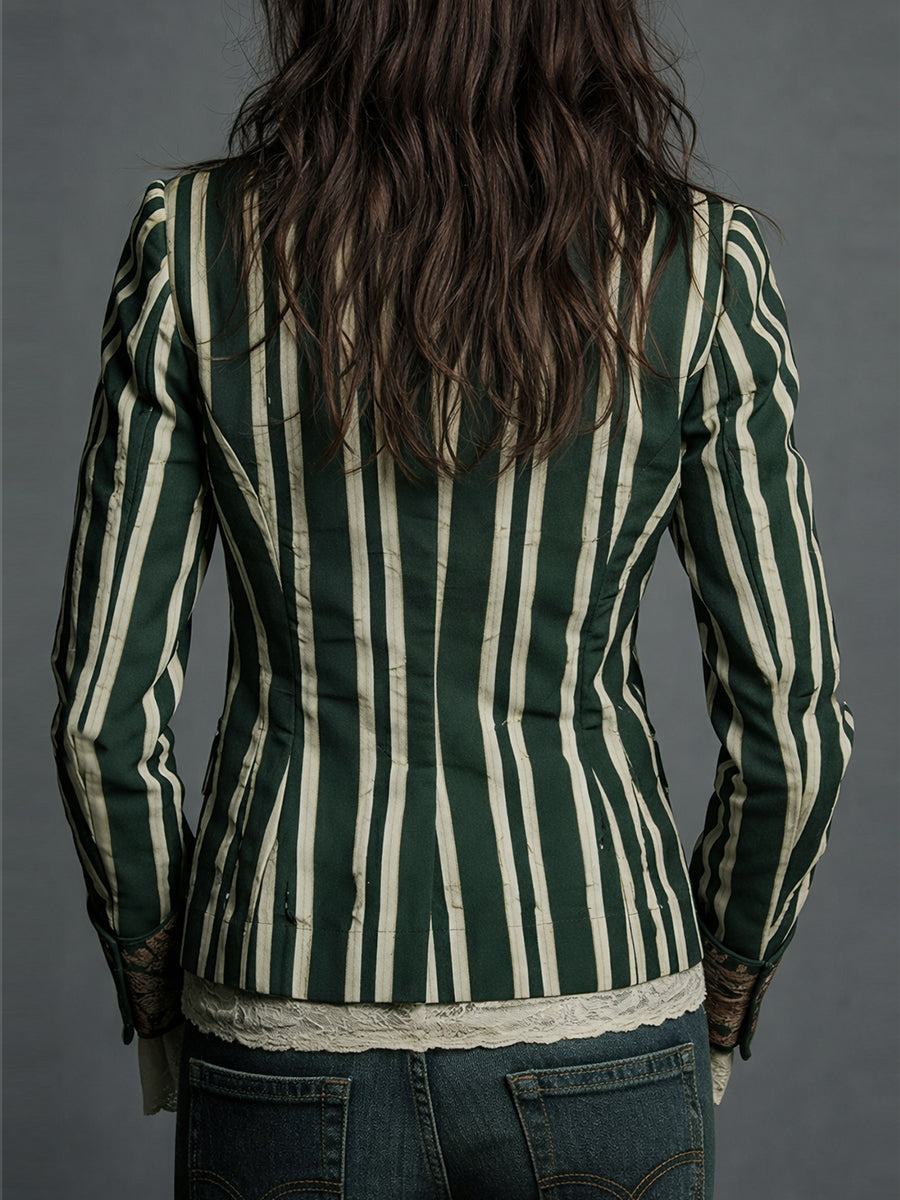 Dark Green#Dark Green_2