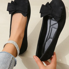 Black#Black_1