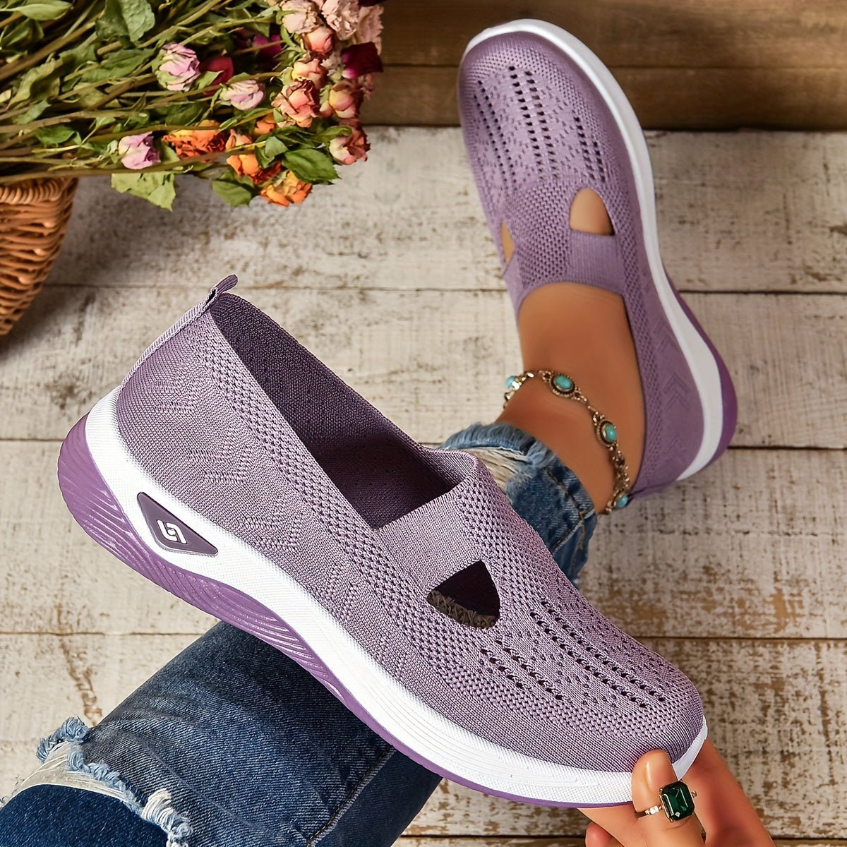 Light Purple#Light Purple_1