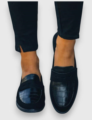 Black#Black_1