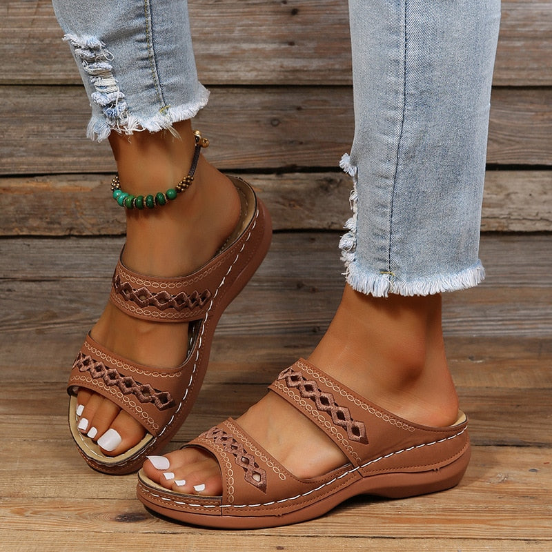 Dark Brown#Dark Brown_2
