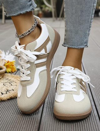 Khaki & White#Khaki & White_1