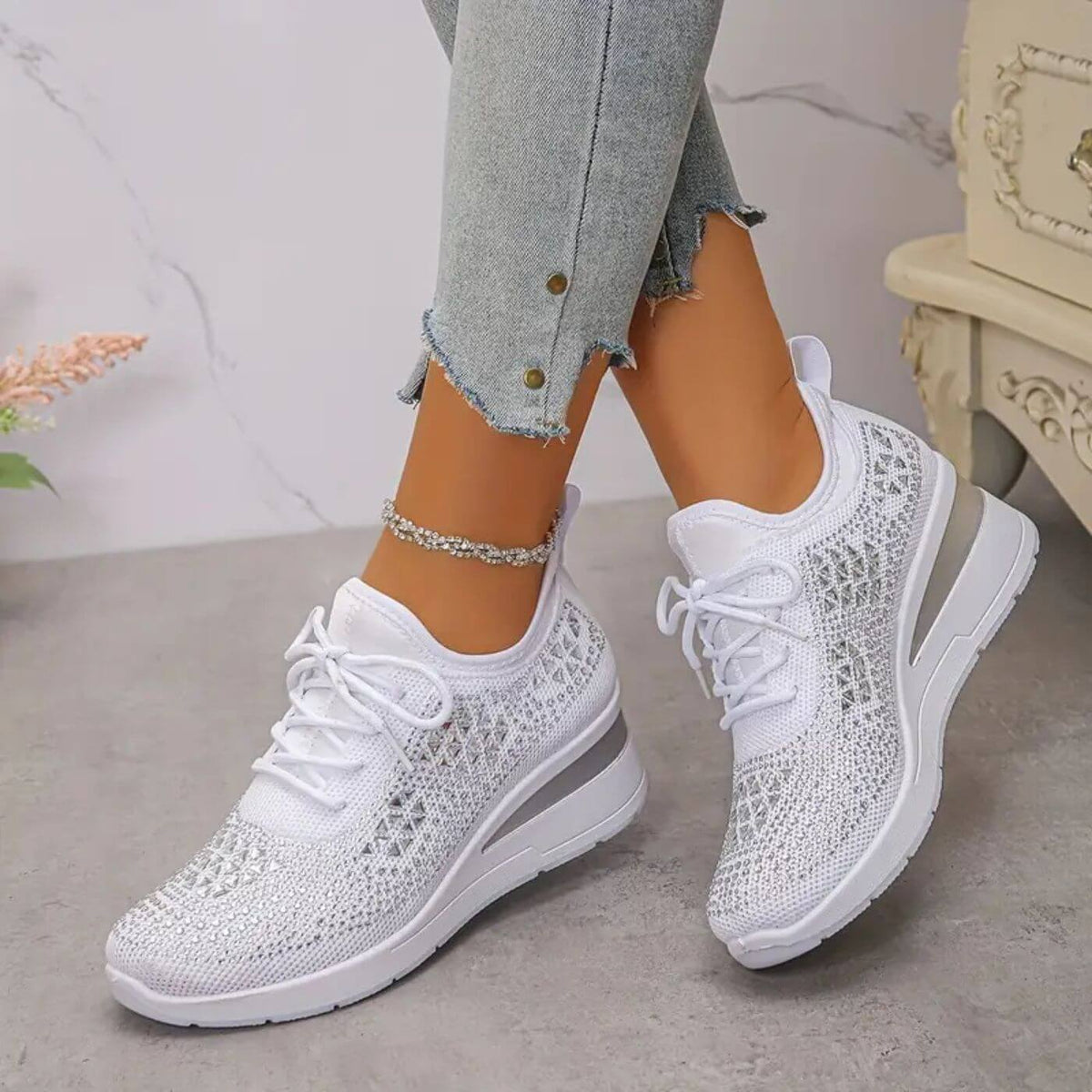White#White_1
