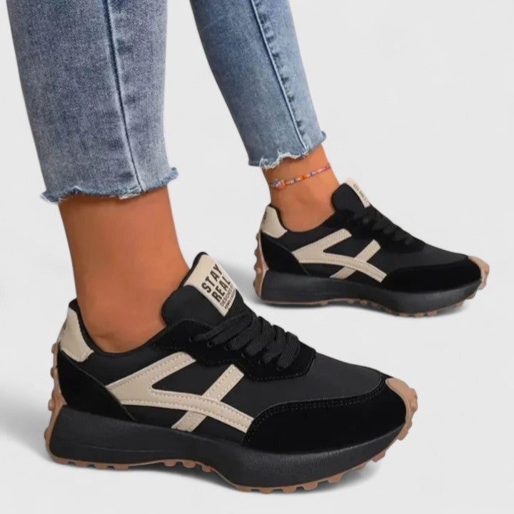 Black / Beige#Black / Beige_1