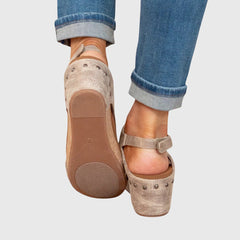 Beige#Beige_2