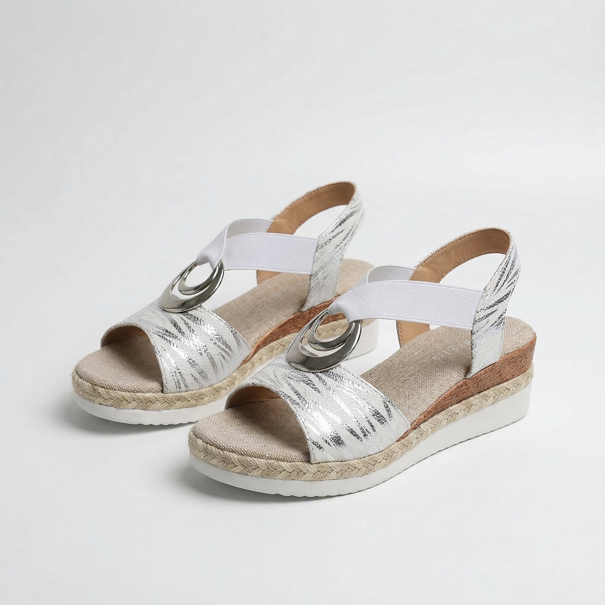 White#White_1